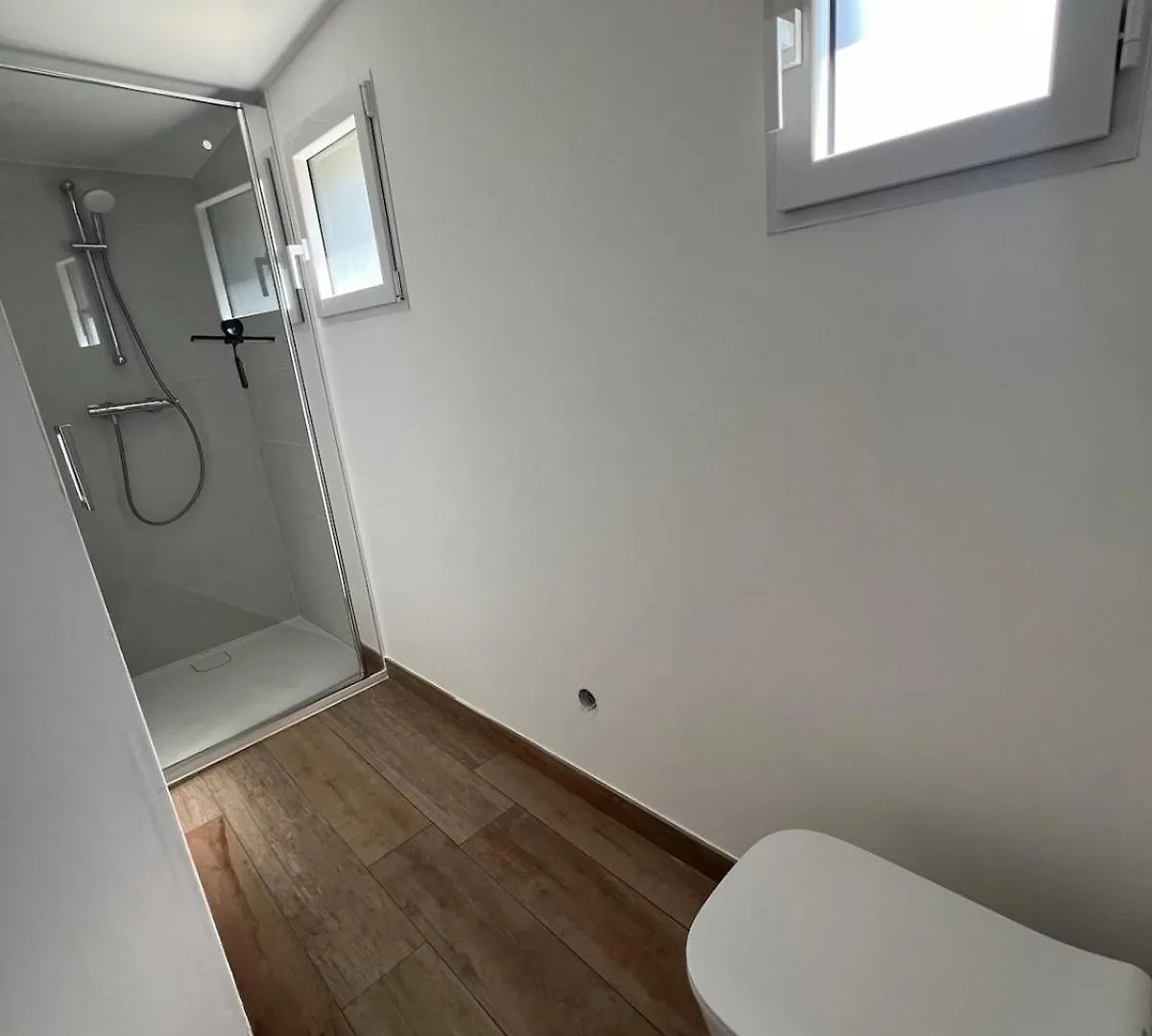 Maison De Campagne Ploezal 0*,